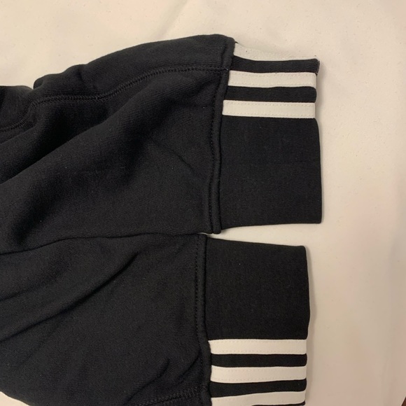Women’s Adidas Sweatpants - Picture 5 of 5
